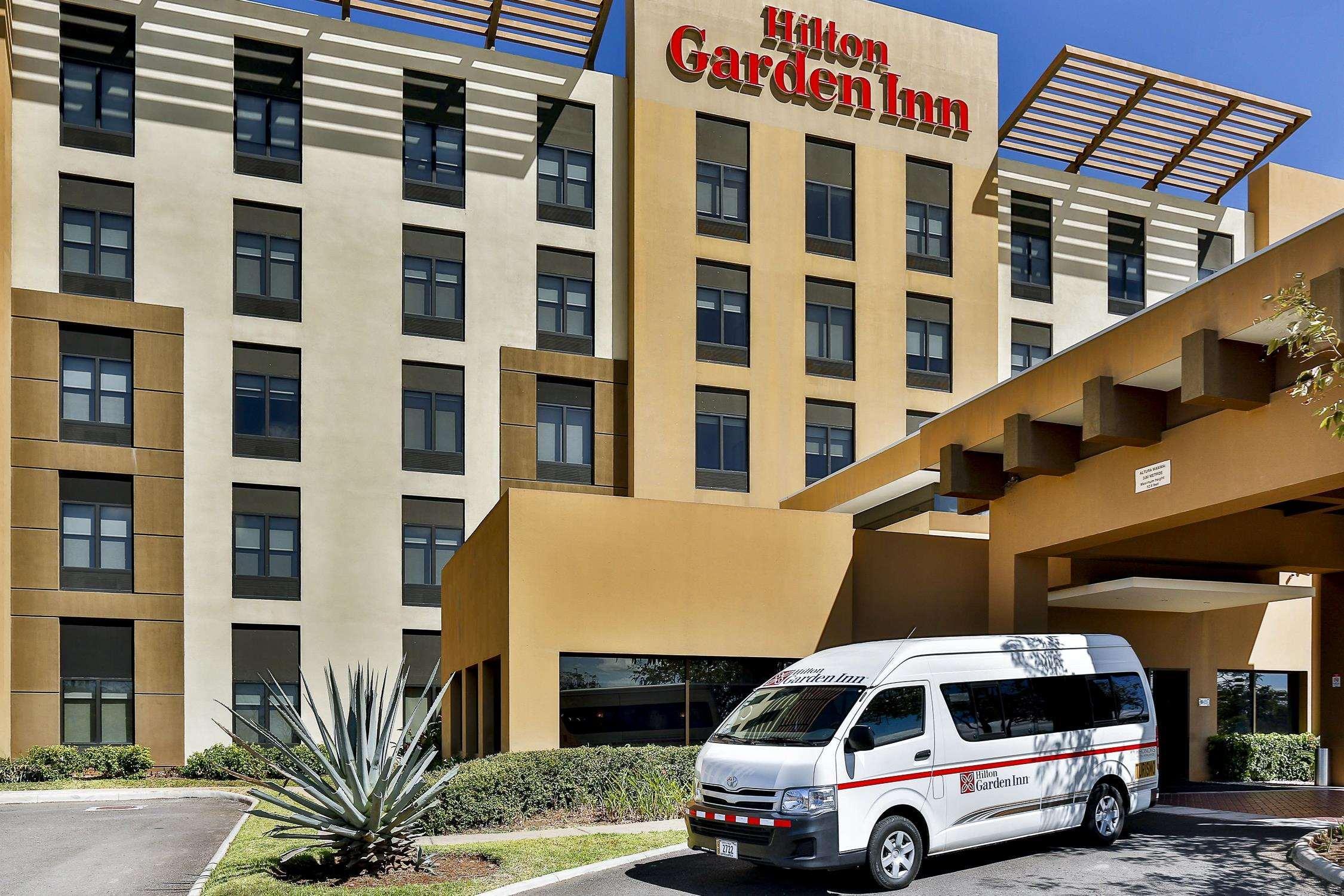 Hilton Garden Inn Guanacaste Airport Liberia Bagian luar foto